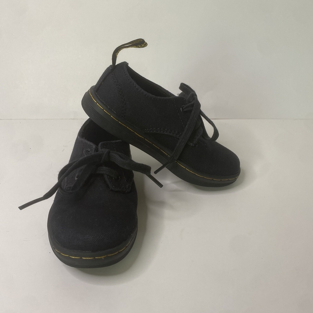 Dr. Martens - Toddlers Santanita 3‎ Eye Shoe. Size 8 Canvas Shoes. VERY GOOD.